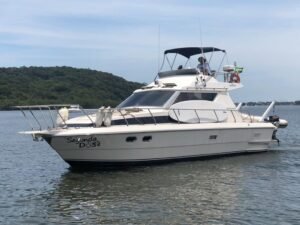 lancha Oceanic 36