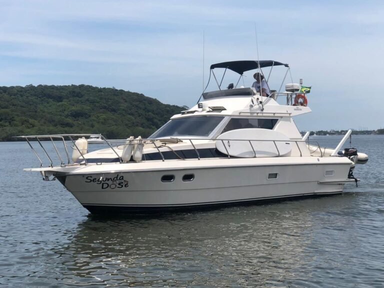 lancha Oceanic 36