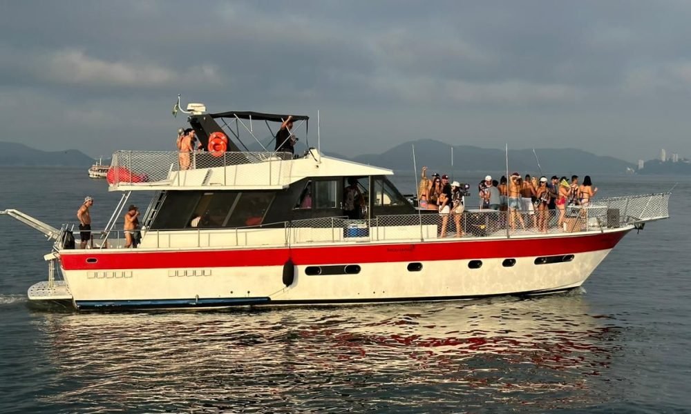 iate Trawler guruja