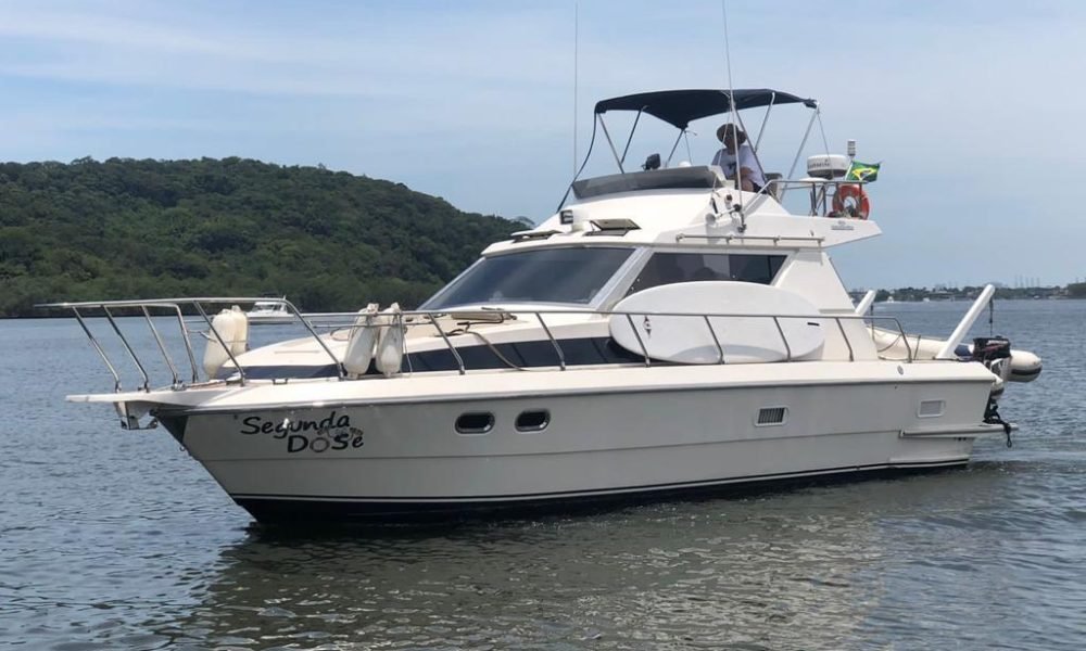 lancha Oceanic 36